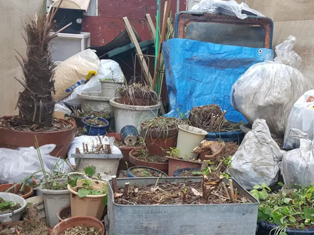 10/3〜作業可能日。不用品・（金属、木材、紙他）回収可能！他店で断られた物等サービスの画像