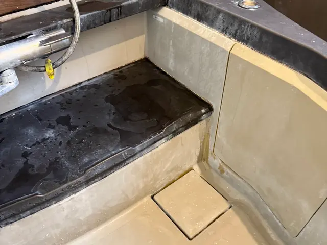 夜間・早朝対応可◎細部まで徹底クリーニング！汚れ具合や劣化具合で臨機応変に対応サービスの画像