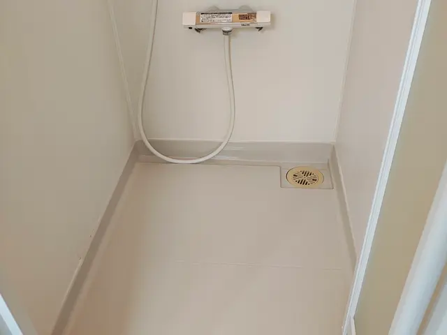 夜間・早朝対応可◎細部まで徹底クリーニング！汚れ具合や劣化具合で臨機応変に対応サービスの画像