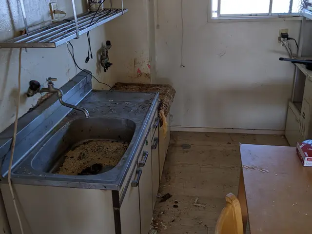 女性スタッフ在籍★年中無休★早朝深夜も対応OK★迅速丁寧に対応しますサービスの画像