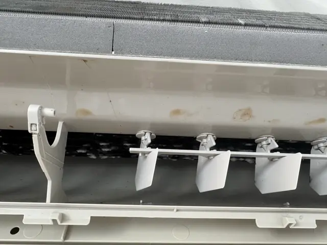 内部洗浄エアコンクリーニング｜複数台割引・駐車場代0円・追加費なし・丁寧仕上げサービスの画像