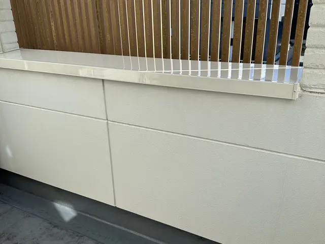 【SKAT工法】による施工で、外壁を傷めずに優しく洗浄します。サービスの画像