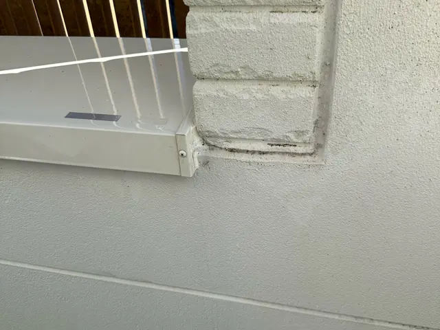 【SKAT工法】による施工で、外壁を傷めずに優しく洗浄します。サービスの画像