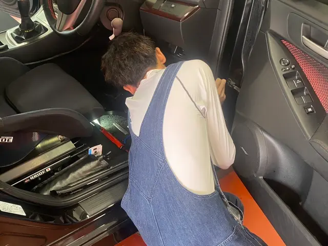 プロの技術でご満足いただけるように心を込めて作業いたしますサービスの画像