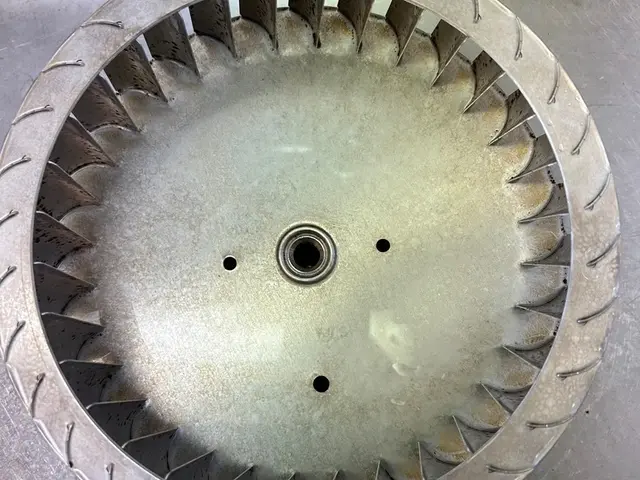 【迅速・丁寧】女性スタッフ活躍中☆作業外注一切なし！駐車代はお店負担です！サービスの画像