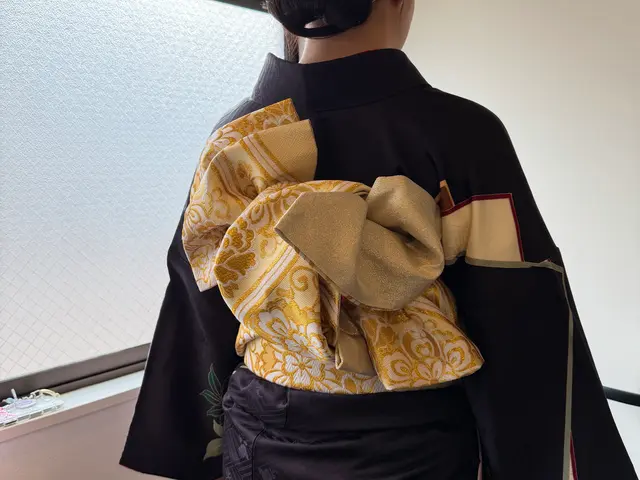 早朝対応可【卒業式受付中】ご相談ください。大切な日を着物で迎える出張着付け。