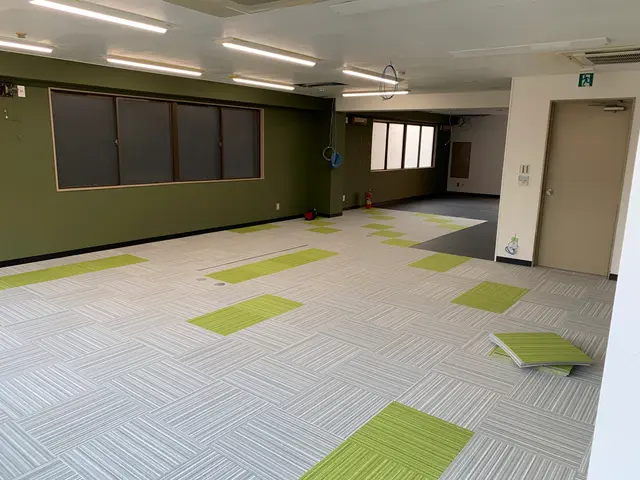 絨毯からタイルカーペットなど！住宅・オフィスなど各種材料ご用意の上対応致しますサービスの画像