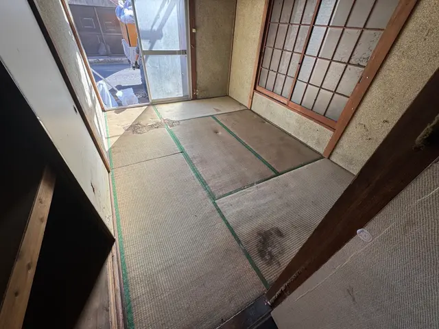 【2トン車】不用品回収・一括片付け｜お部屋／空き家／事業所対応サービスの画像