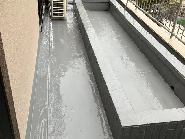 汚れ、コケ、高圧洗浄致します。サービスの画像