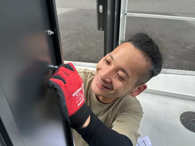 解体から移動、再組立まで行います！サービスの画像