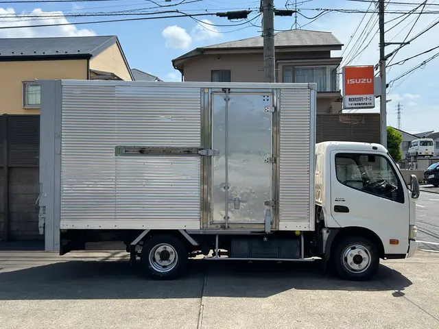 豊富な経験と知識で安心！仕上がり重視で丁寧に作業いたします！サービスの画像