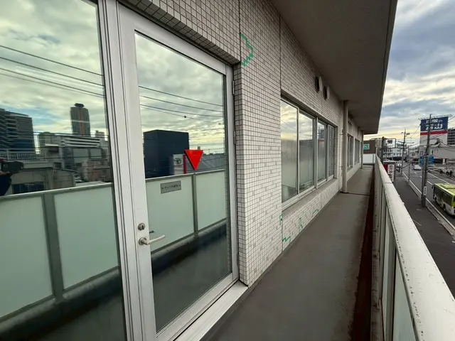 ⁂はじめての方も安心⁂フィルム技能士による安心施工と誠実な対応をお約束します！サービスの画像