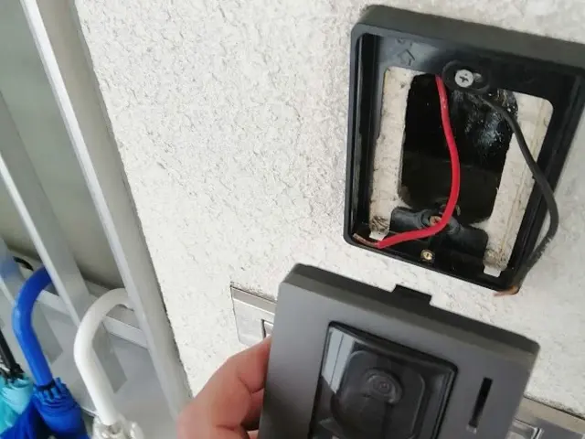 インターホンの交換・取付けいたします。サービスの画像