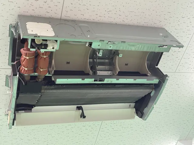 業務用エアコン・天カセ・天吊実績多数有り！2台で18,000円/台サービスの画像