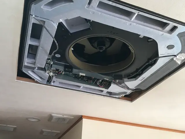 業務用エアコン・天カセ・天吊実績多数有り！2台で18,000円/台サービスの画像