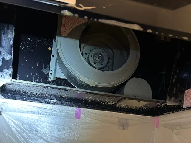 油汚れのことならお任せください！徹底的に綺麗にします！大阪・奈良・兵庫・京都サービスの画像