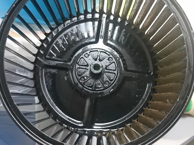 《即対応可能》お客様の不安も一掃！外注なし◎損保加入済◎営業時間外も相談OK！サービスの画像