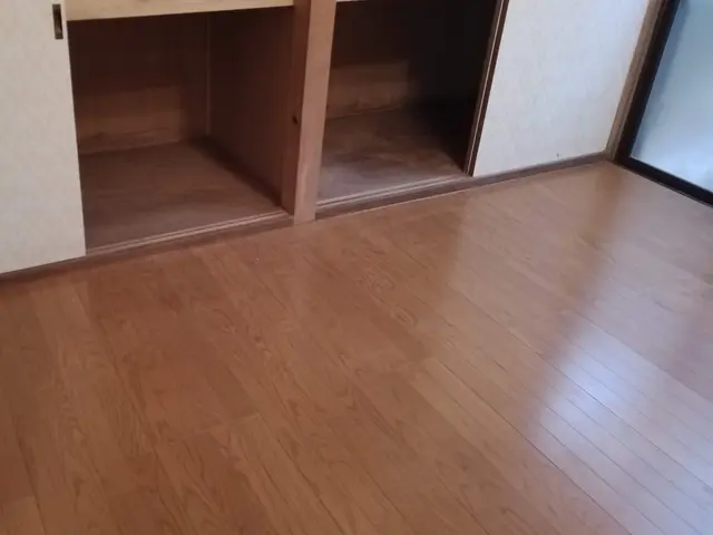 フローリング貼り、和室〜洋間に！サービスの画像
