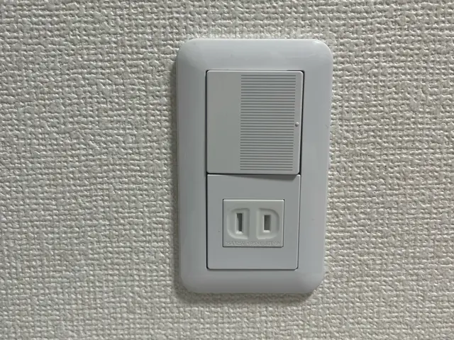 室内コンセント増設・スイッチ 増設サービスの画像