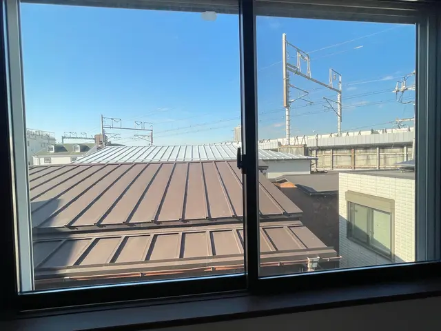 □女性スタッフが丁寧に時間をかけて細部まで作業させていただきます！サービスの画像