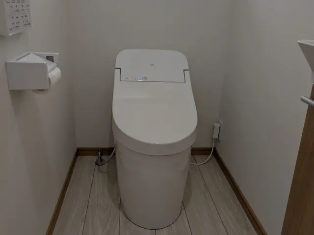 「快適」をお届け！トイレ交換サービスの画像