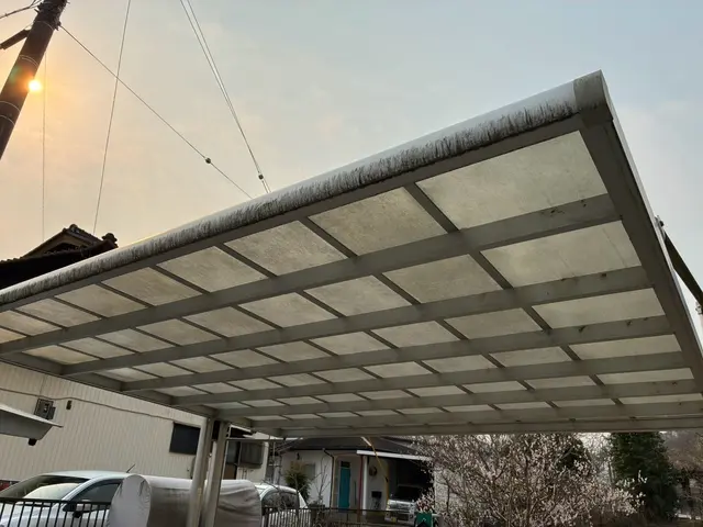 カーポート洗浄サービスの画像