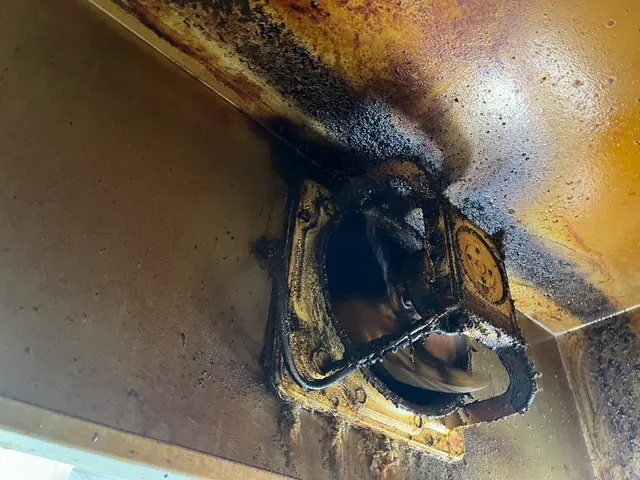 【口コミ★5継続中】プロの技でピカピカに！定期的な清掃で故障リスク半減！サービスの画像