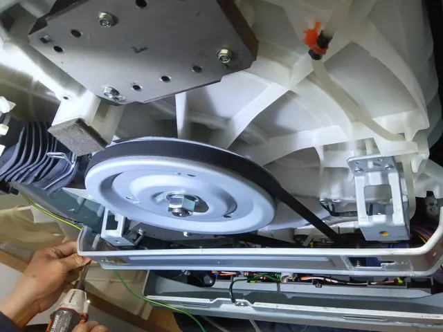 洗濯機修理　買い替えか迷ったらまずはご連絡を！安心の2名作業は当店の強みサービスの画像