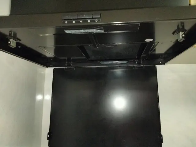 【オリジナル洗剤使用。油汚れに水垢、カビ等に効果バツグン！！ 】損害保険加入店サービスの画像