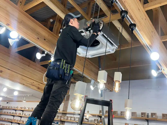 【業歴10年以上の実績】安心の県知事許可電気工事業登録、電気工事士施工！！サービスの画像