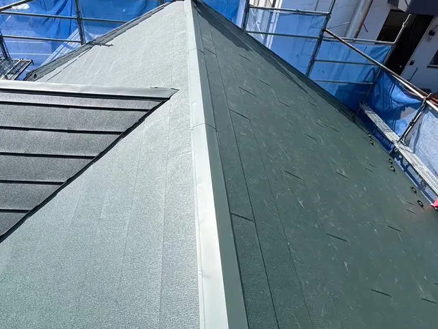 雨漏れ補償10年付！プロの技術でご満足いただけるように心を込めて作業いたしますサービスの画像