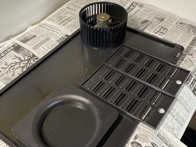 □他社とは違う圧倒的サービス□★★専用洗剤にてしっかり油汚れを落とします★★ サービスの画像