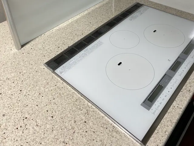 □他社とは違う圧倒的サービス□★★専用洗剤にてしっかり油汚れを落とします★★ サービスの画像