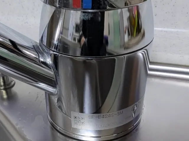 こだわり洗剤で徹底2度洗い◎2人作業で丁寧に仕上げます！エアコン等同時予約で割引サービスの画像