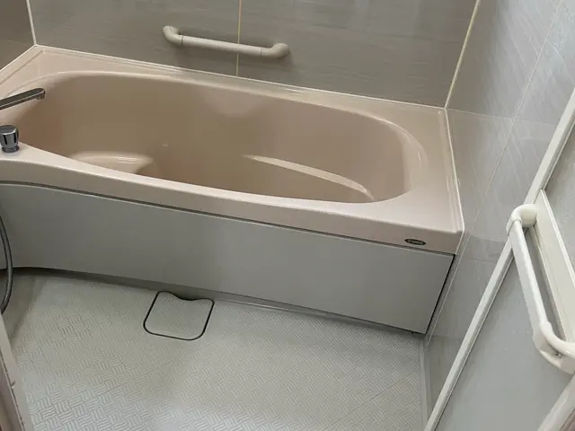 【お子様・ペット大歓迎】水垢、石鹸カス、鏡汚れ綺麗にします！サービスの画像