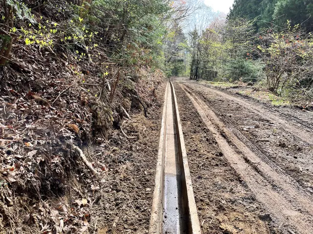 美里町の大煌です！側溝の掃除！サービスの画像