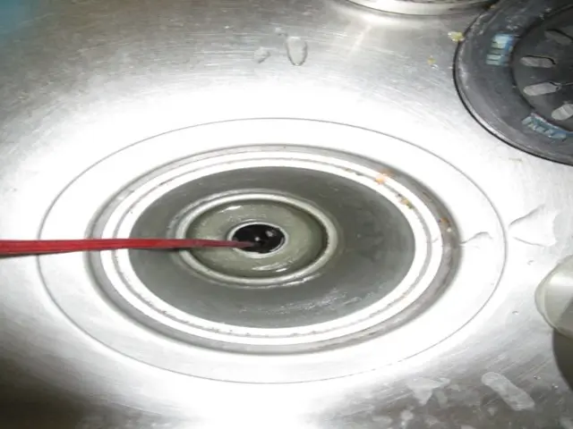 【排水口 清掃0円!!】高圧洗浄機による排水管清掃サービスサービスの画像