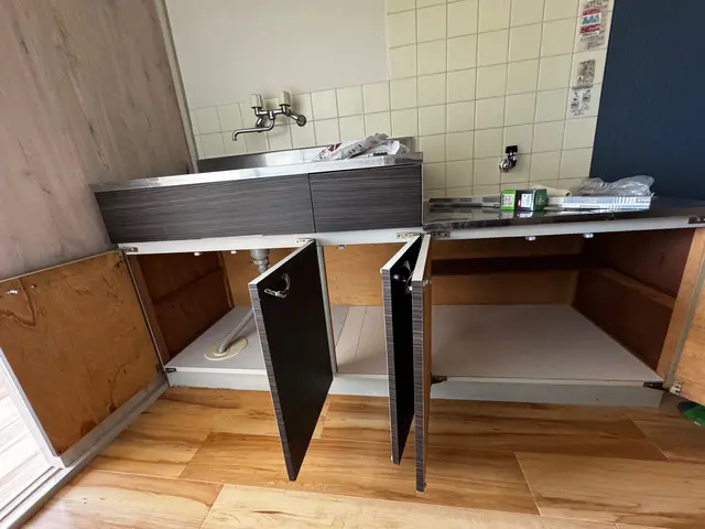 ドア・扉の建て付け修理サービスの画像