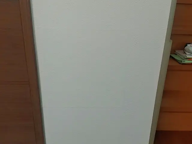 壁の穴、凹みの補修なら当店へ！サービスの画像