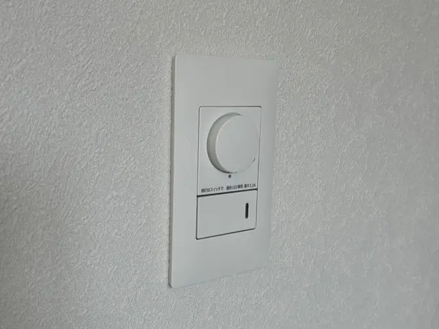 室内コンセント（増設）・電気スイッチ（増設）工事サービスの画像