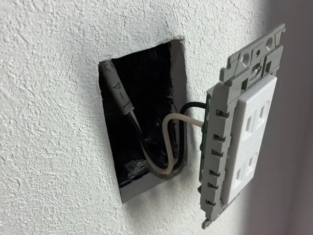 室内コンセント（増設）・電気スイッチ（増設）工事サービスの画像