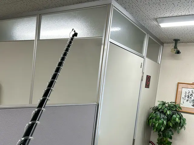 カメムシ駆除お任せ下さい！持続性薬剤散布致します！安全安心薬剤使用！サービスの画像