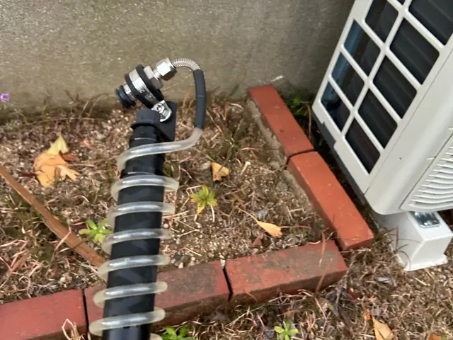 カメムシ駆除お任せ下さい！持続性薬剤散布致します！安全安心薬剤使用！サービスの画像