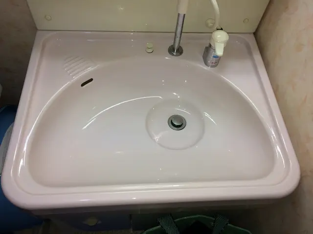 清掃だけではありません！コーティングで光沢復活&超撥水■セット割有■コロナ対策済サービスの画像