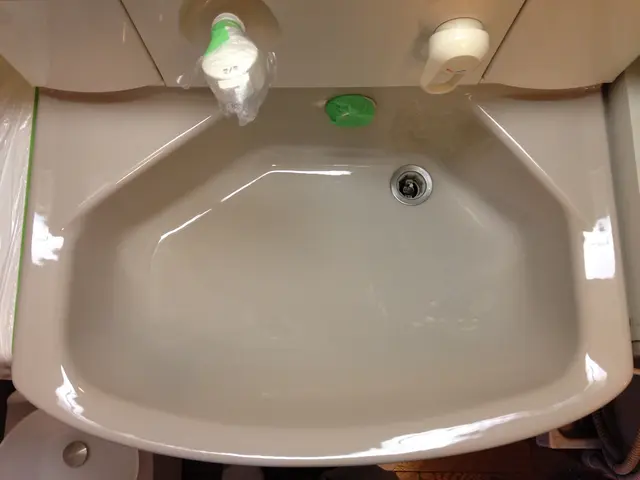 清掃だけではありません！コーティングで光沢復活&超撥水■セット割有■コロナ対策済サービスの画像