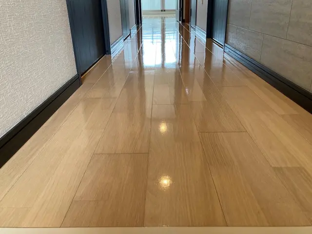 フロアコーティング専門店　高耐久高グリップ力抜群　(わんちゃん向けコーティング)サービスの画像