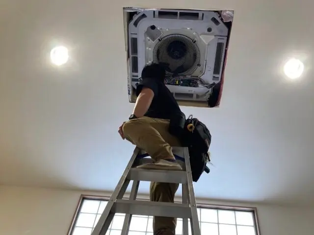 ◆エアコン洗浄◆年中無休！土日祝ご予約大歓迎◆営業時間外対応可能◆損害保険加入店サービスの画像