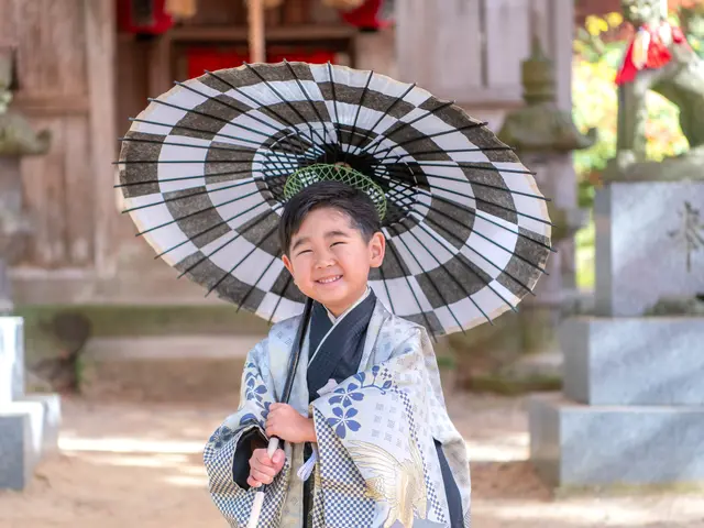 【★和傘・刀・撮影小物　無料貸出し★】8年の経験で、笑顔溢れる思い出づくり！