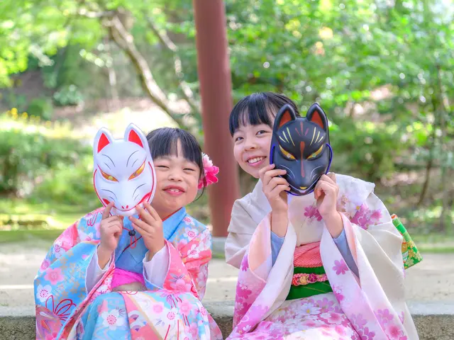 【★和傘・刀・撮影小物　無料貸出し★】8年の経験で、笑顔溢れる思い出づくり！