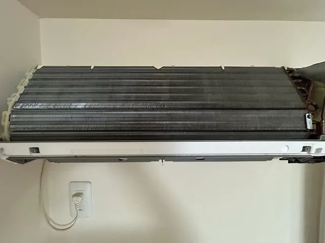 損害保険加入済みです！年間800台以上の実績！お掃除機能付きもお任せ下さい♪サービスの画像